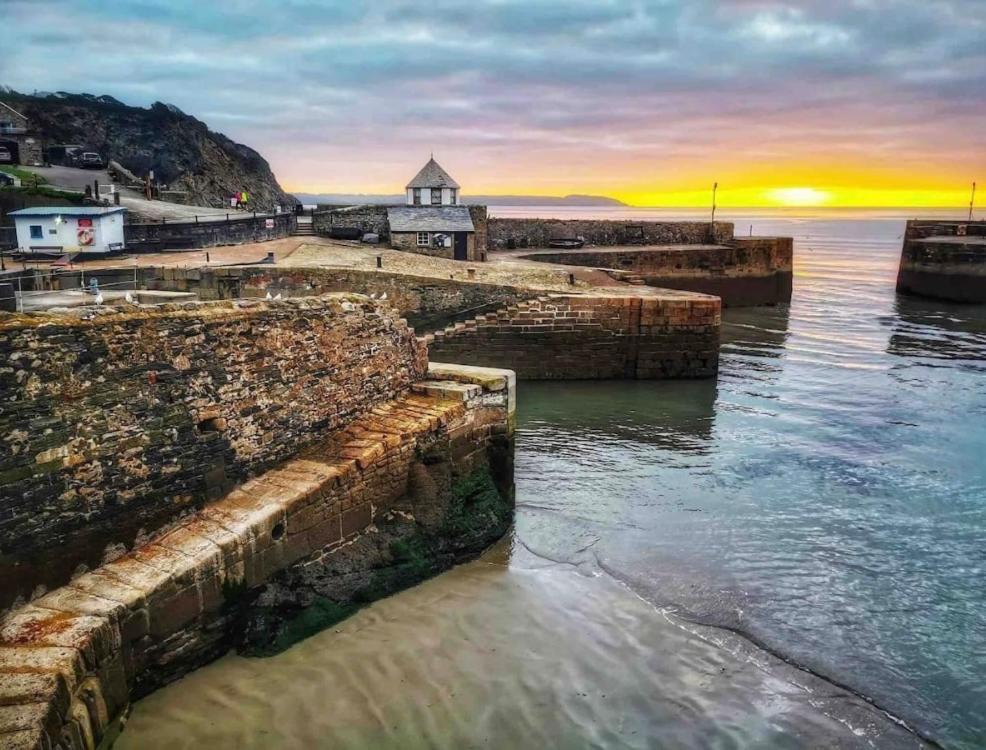 Hotel Stunning Yacht Sea Lion in Charlestown Harbour, Cornwall Exterior foto