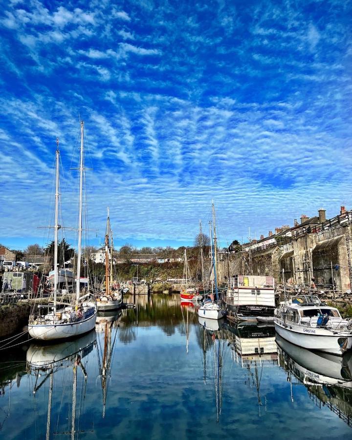 Hotel Stunning Yacht Sea Lion in Charlestown Harbour, Cornwall Exterior foto